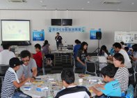 「2015 Ene-1 GP SUZUKA」手づくり乾電池教室の様子
