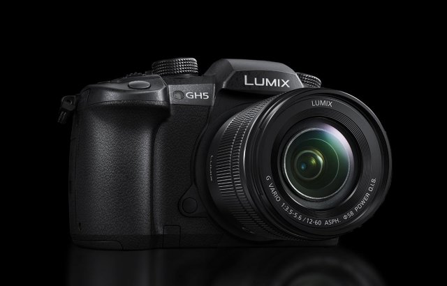Celsius Plenaire sessie Gedateerd Beating the "Battle with Heat" for Even Greater Innovation in Professional  Video Performance - LUMIX GH5 | Appliances | Products & Solutions | Feature  Story | Panasonic Newsroom Global