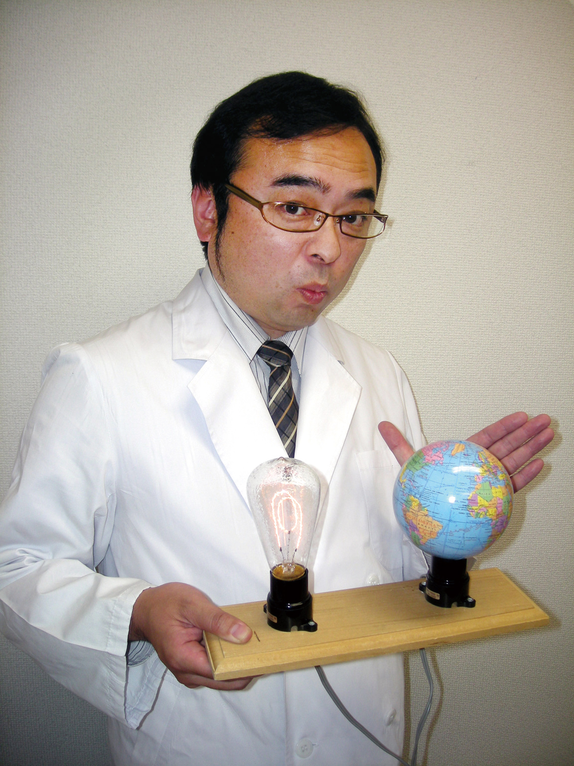 講師：阿部清人さん（防災士）　パナソニックの科学実験セミナー「でんきをつくろう！」