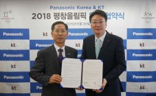 ノ・ウンハ パナソニック韓国社長（写真左） と KT社 キム・ヒョンジュン氏