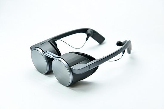 世界初HDR対応の眼鏡型VRグラスを開発