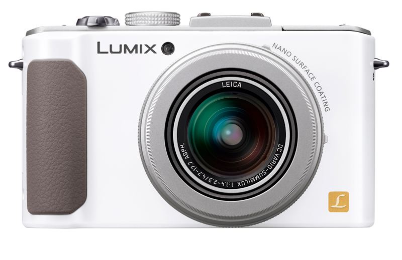 パナソニック コンパクトデジタルカメラ「LUMIX」3機種（LX7,FZ200,SZ5 