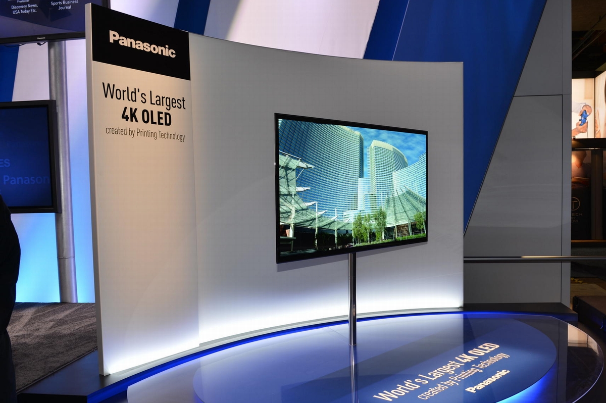 パナソニック、ソリューションビジネスへ～「4Kタブレット」「56型 4K2K 有機EL（OLED）パネル」発表【CES 2013】 | 展示会