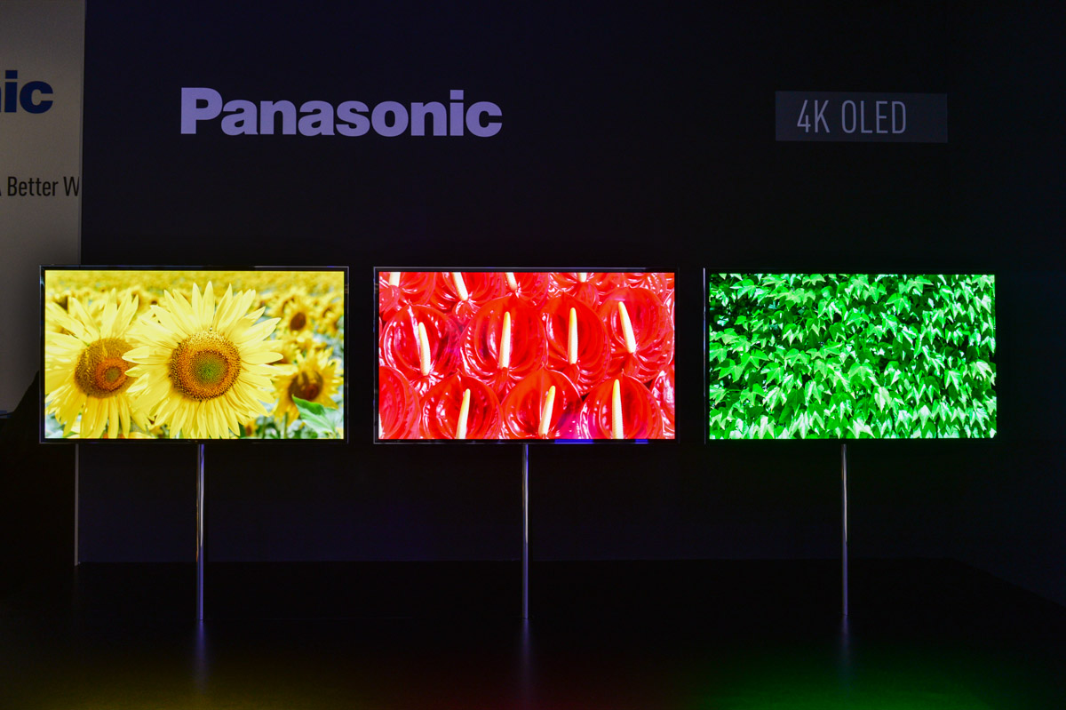 Display technology. OLED подсветка. Panasonic OLED. OLED дисплей большой. Тип подсветки OLED.