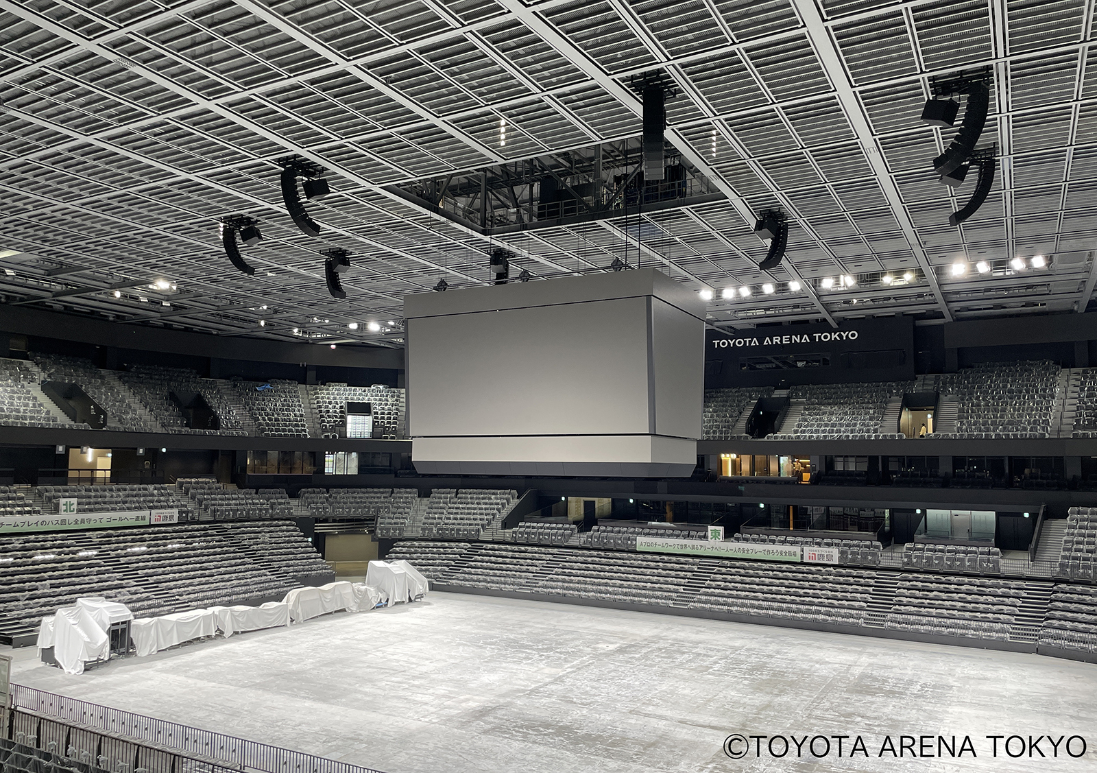 照明・映像・音響で大迫力、臨場感あふれる観戦体験を実現