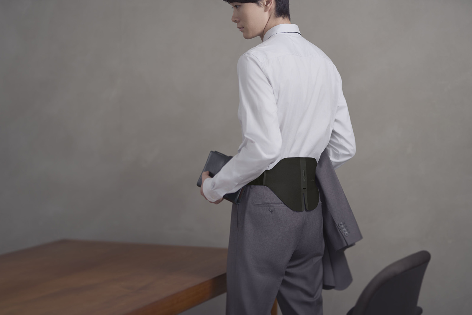 EW-RA561装着イメージ