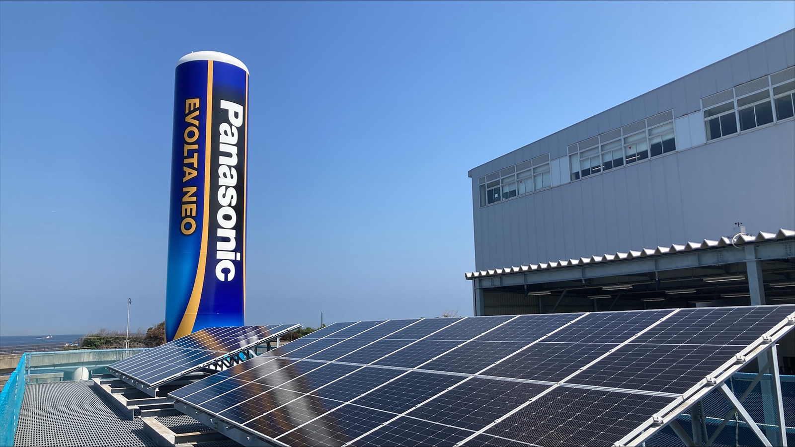 エボルタNEOのデザインが施された水素タンク