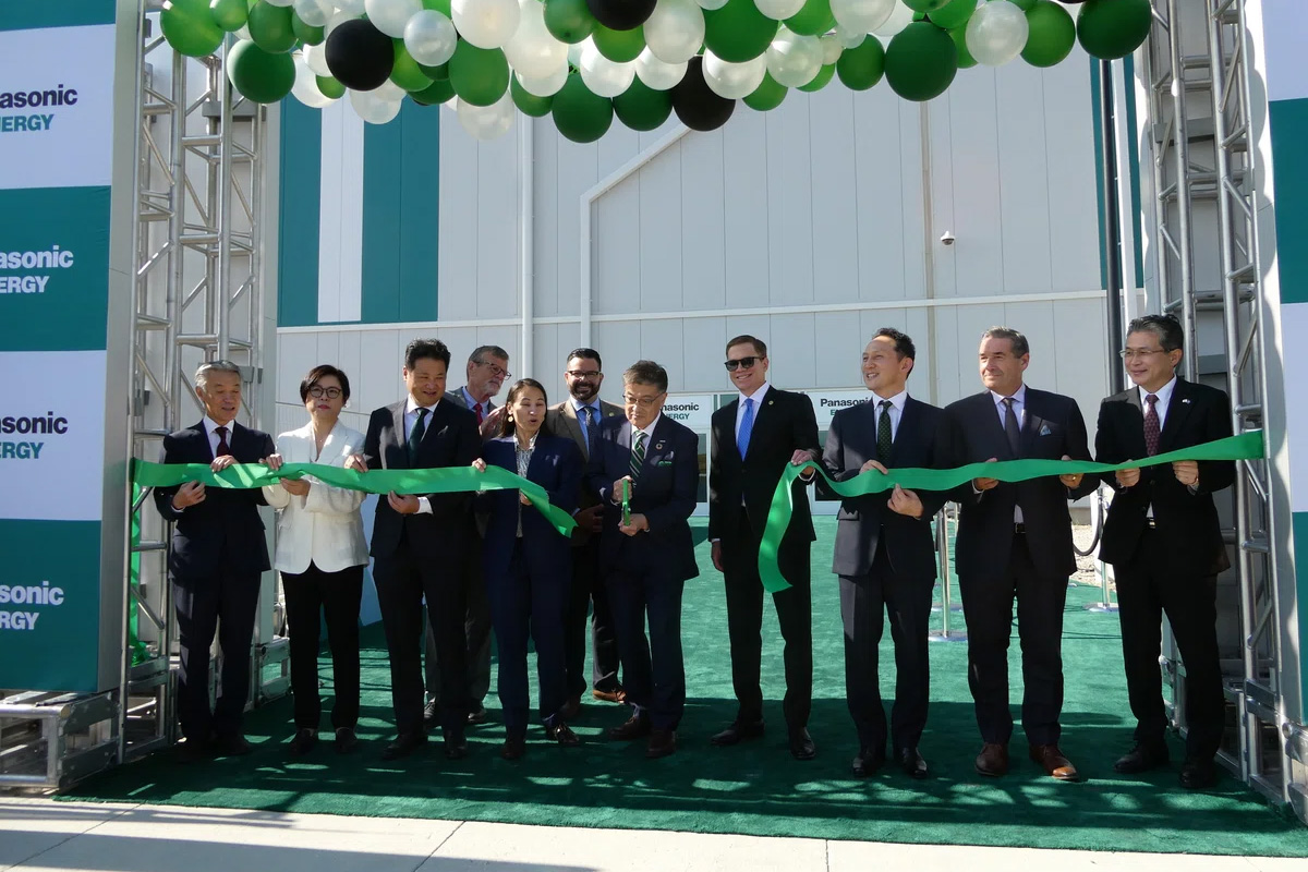 Ribbon-cutting ceremony at Panasonic’s Kansas factory in De Soto