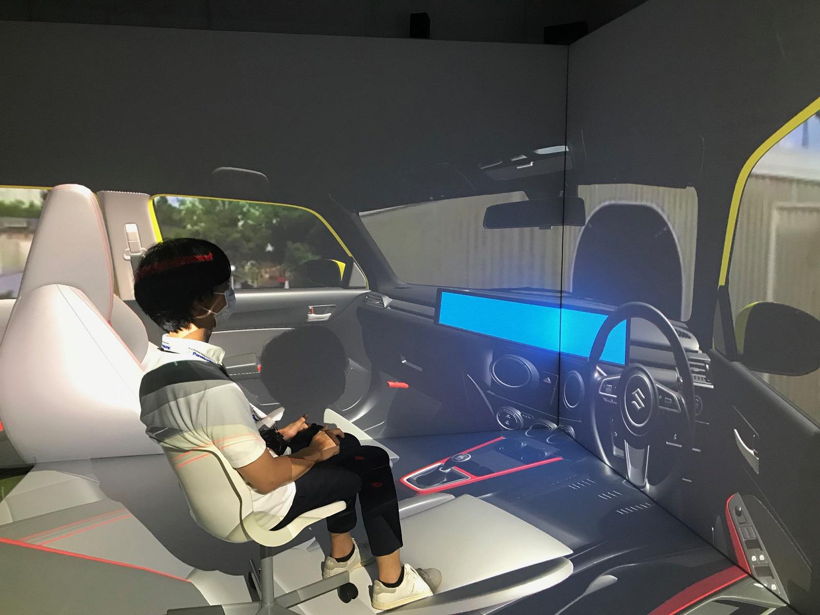 「VRシミュレータを開発」UX（ユーザーシーン）のシミュレーション